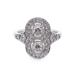 18 carat white Gold Diamond ring