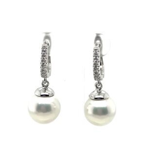 18ct White Gold Tahitian Pearl Drop Earrings