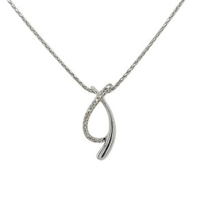 9 CARAT WHITE GOLD DIAMOND TWIST PENDANT