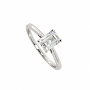PLATINUM  EMERALD CUT LAB GROWN DIAMOND