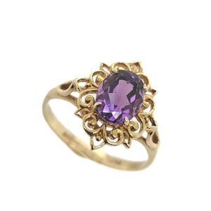 9CT YELLOW GOLD AMETHYST DRESS RING