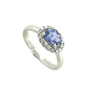 18CT TANZANITE & DIAMOND CLUSTER RING