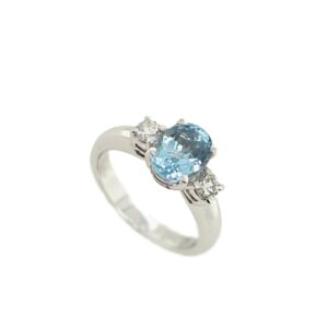 18CT WHITE GOLD AQUA & DIAMOND THREE STONE RING