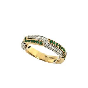 18CT YELLOW GOLD EMERALD & DIAMOND RING