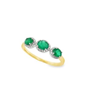 18CT YELLOW GOLD EMERALD & DIAMOND THREE STONE RING