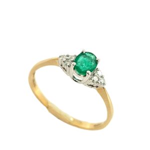 9CT YELLOW GOLD EMERALD & DIAMOND CLUSTER RING